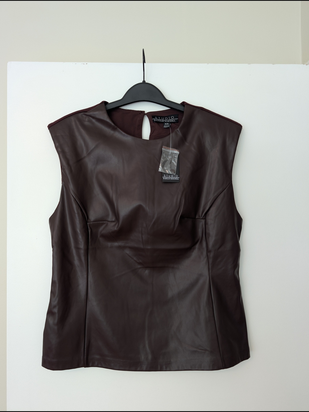 Brand New Badgley Mischka Sleeveless Faux Leather Top in Wine size M